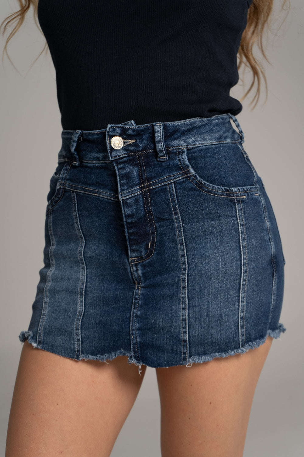 REF:255 FALDA SHORT BLOQUES STRECH