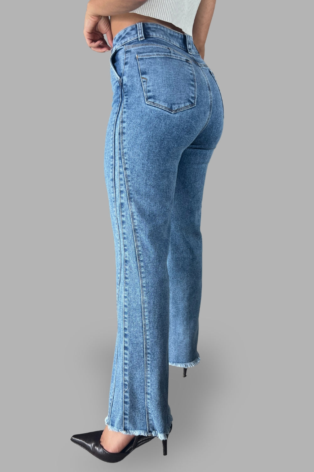 REF:436 JEAN CORTES LATERALES BOTA ANCHA STRECH