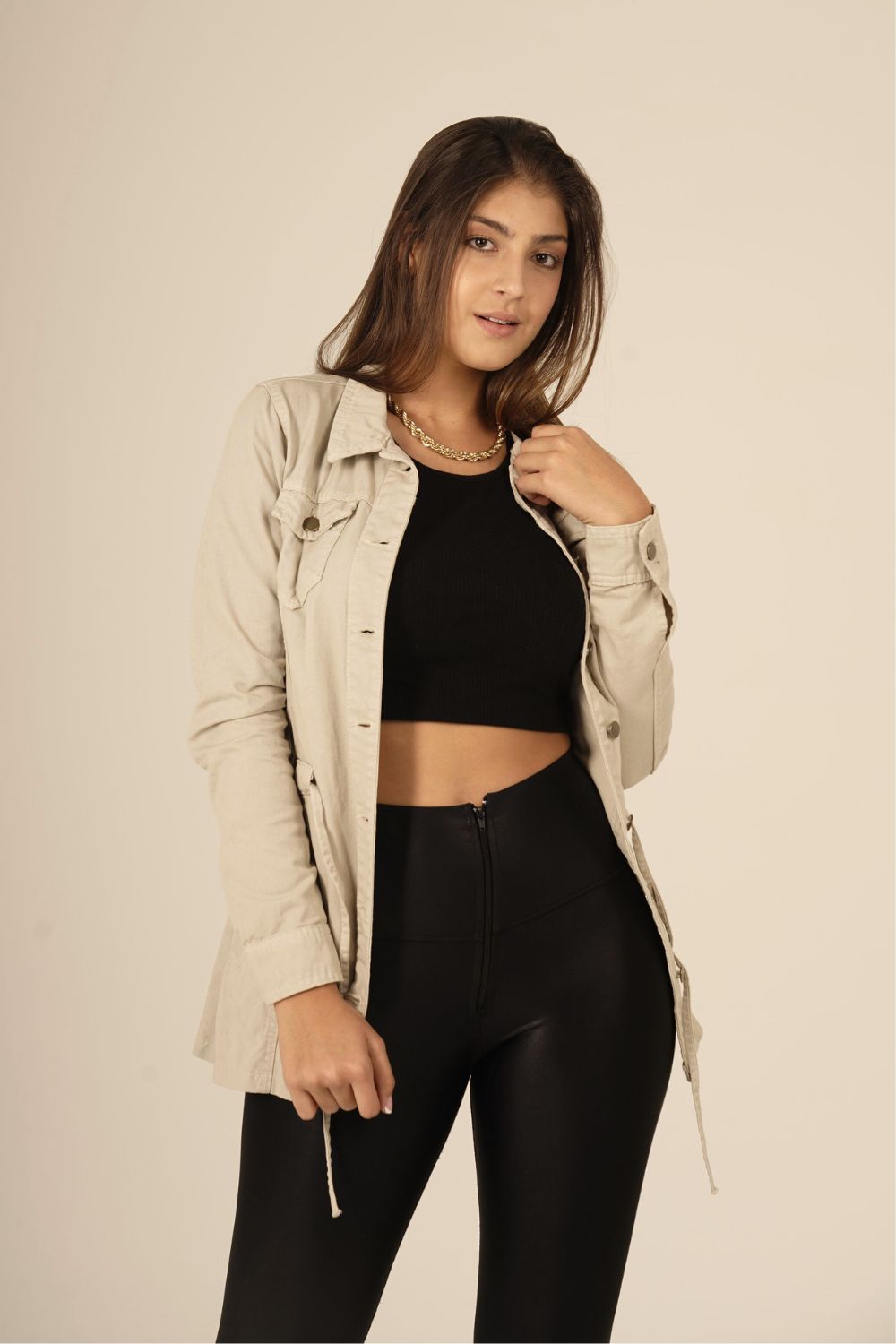 REF:109 CHAQUETA GABAN ARENA OSCURO