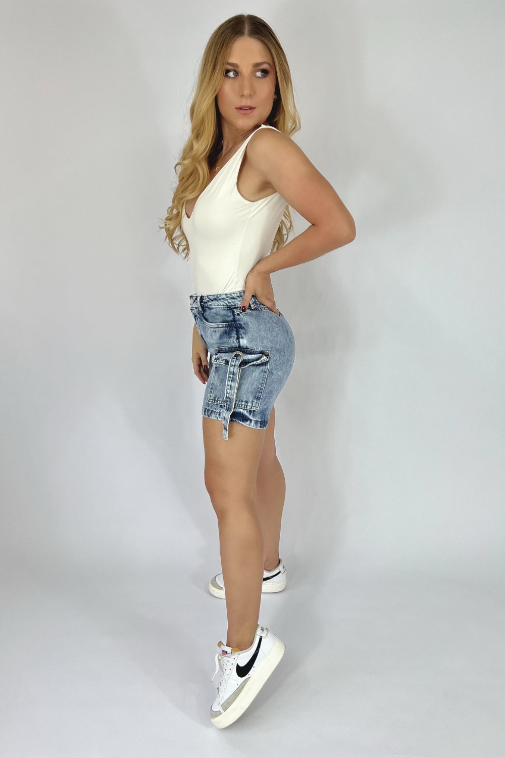 REF:274 SHORT OJALETES FROSTER