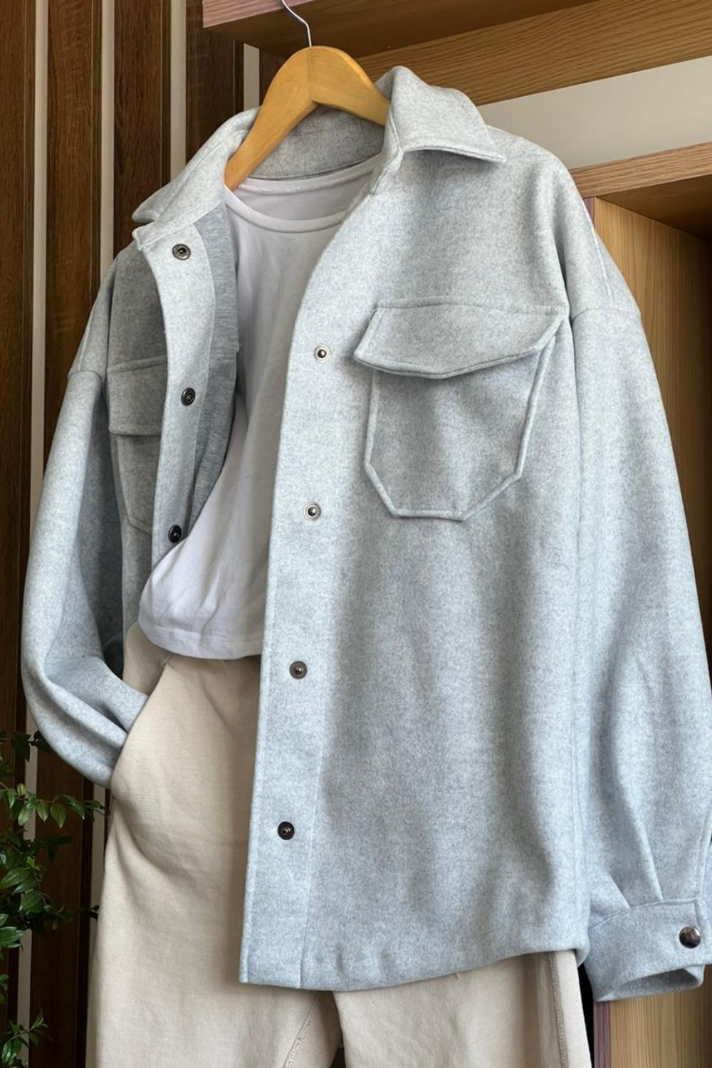 REF:159 SOBREPUESTO PAÑO GRIS CLARO