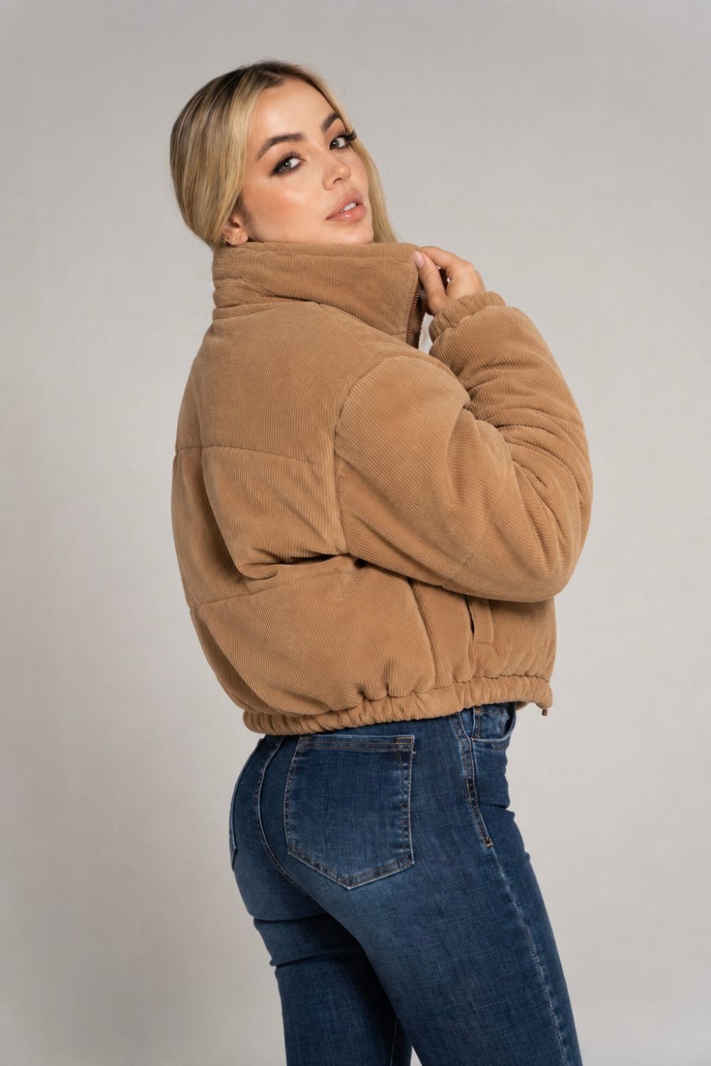 REF: 404 CHAQUETA PUFFER CORDUROY MIEL