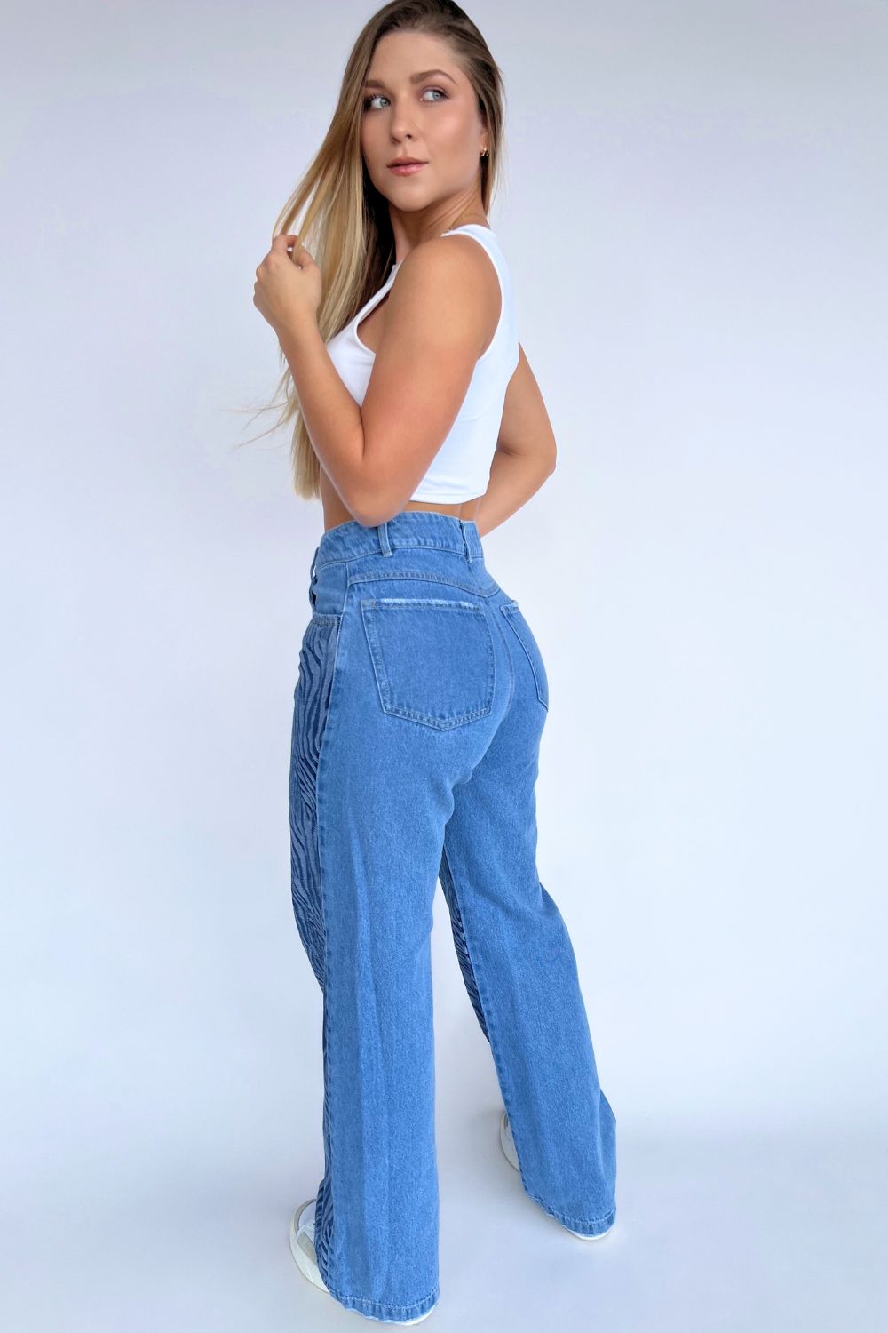 REF:387 JEAN SAVANNAH WIDE LEG RIGIDO