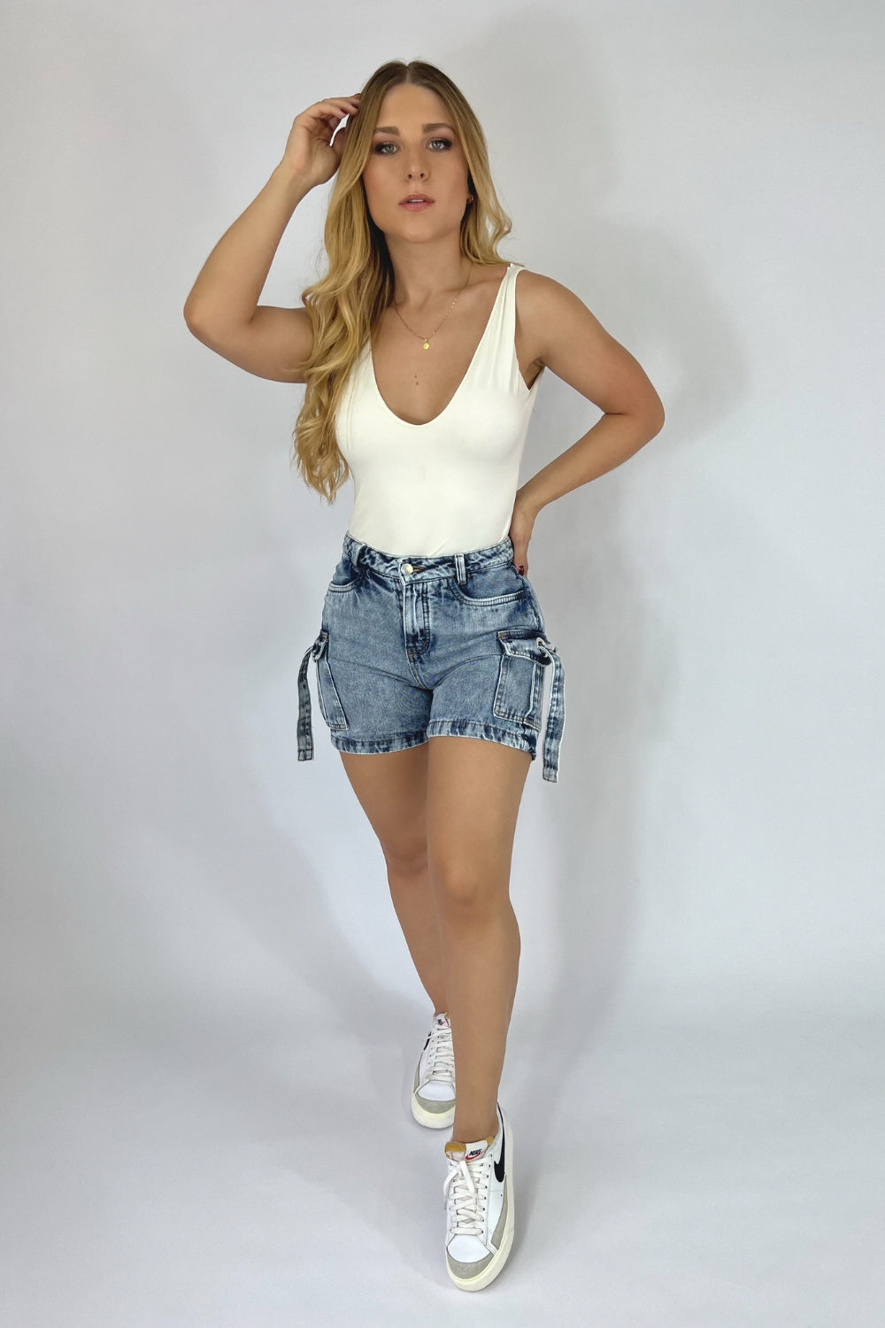 REF:274 SHORT OJALETES FROSTER