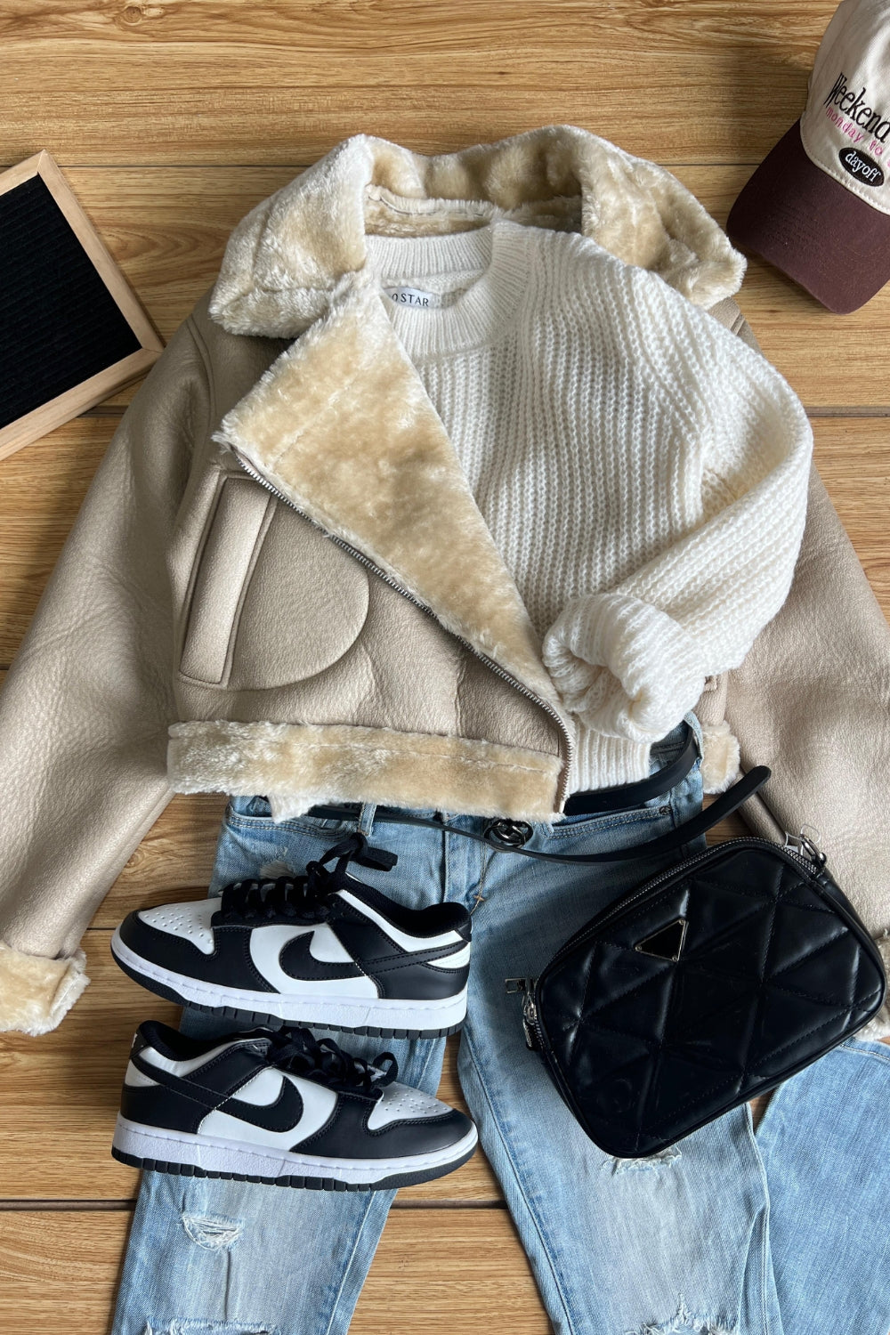 REF: 394 CHAQUETA CIERRE EFECTO CUERO BEIGE