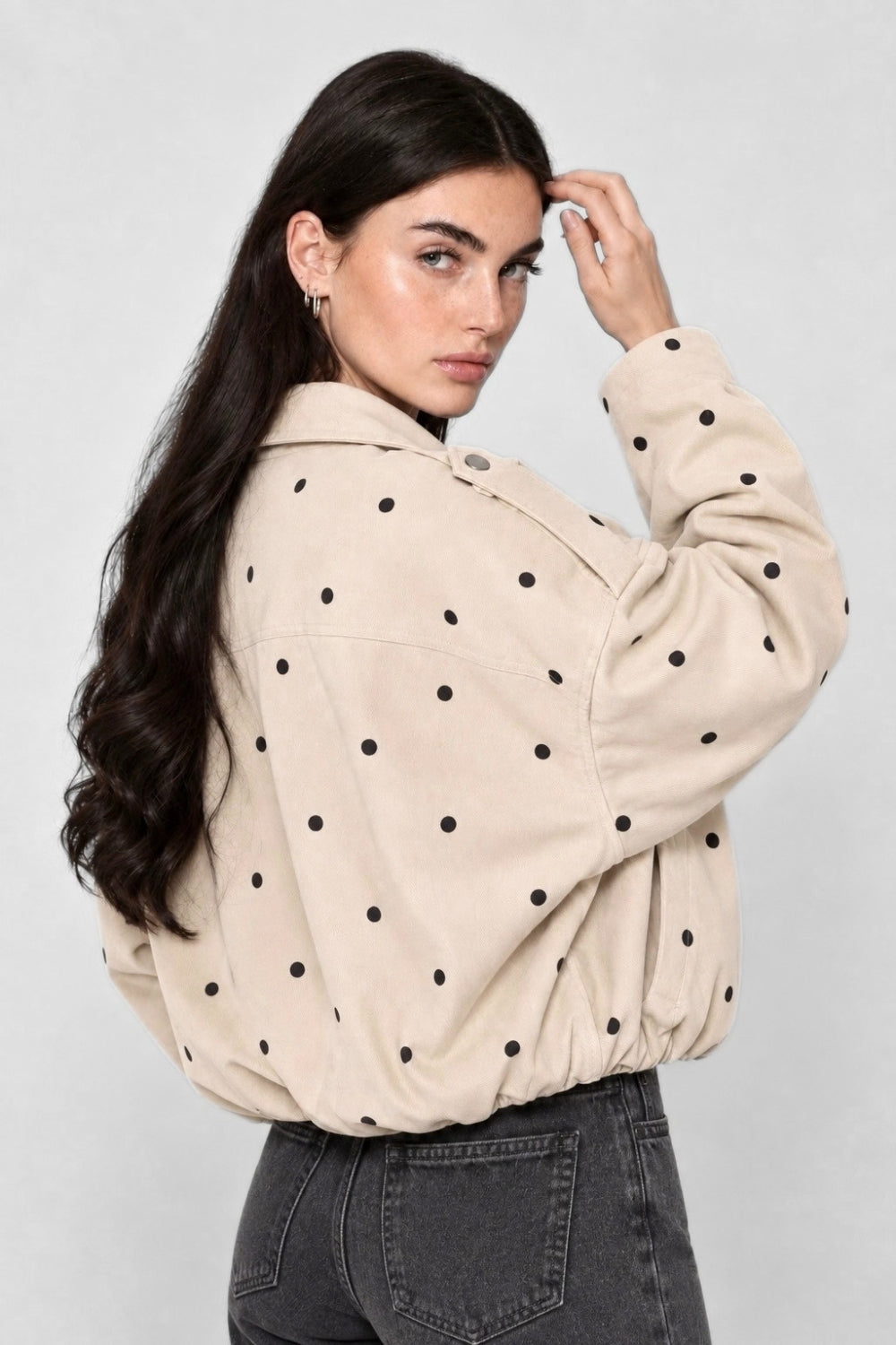 REF: 429 CHAQUETA CORTA PEACH PUNTOS CREMA