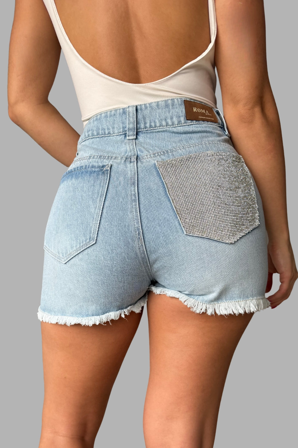 REF: 475 SHORT BRILLO BOLSILLOS RIGIDO