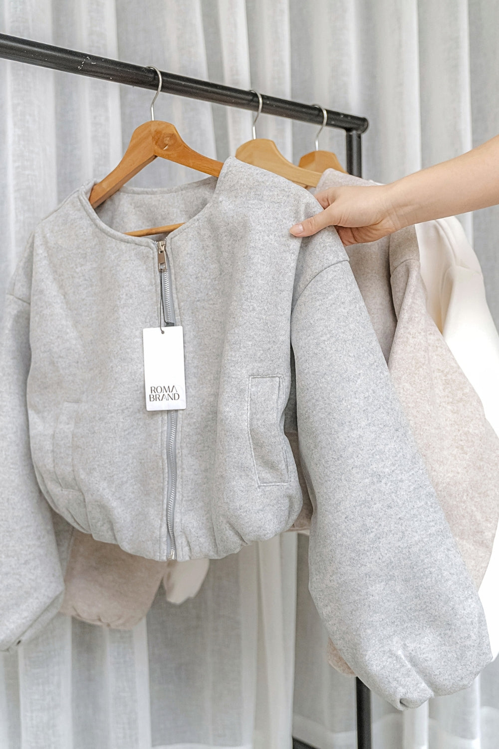 REF: 427 CHAQUETA PAÑO BUMPER GRIS