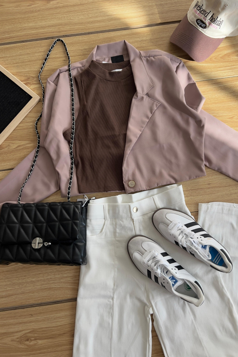 REF: 426 BLAZER CORTO MOCCA
