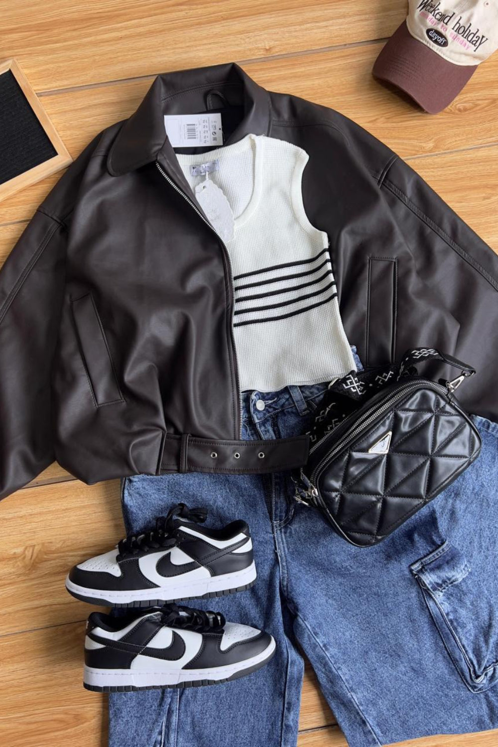 CHAQUETA OVERSIZE EFECTO CUERO CAFE