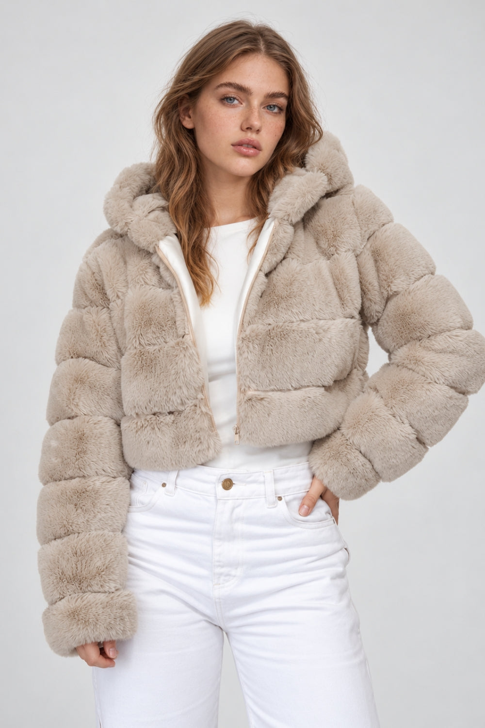 REF:497 ABRIGO CAPOTA EURO BEIGE