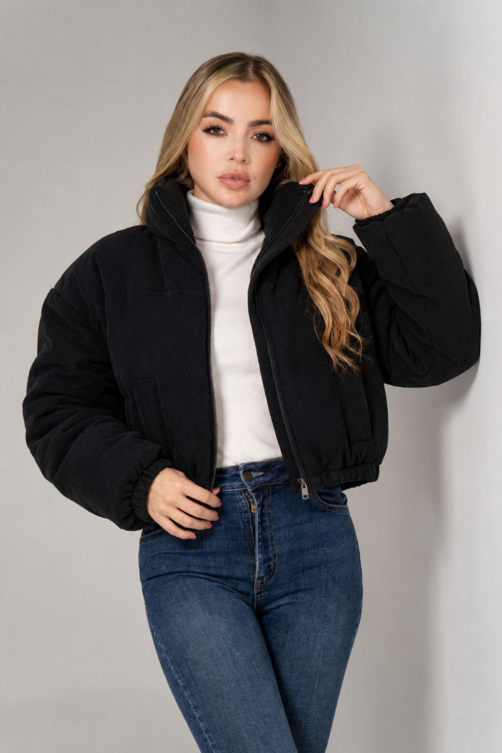 REF: 404 CHAQUETA PUFFER CORDUROY NEGRA