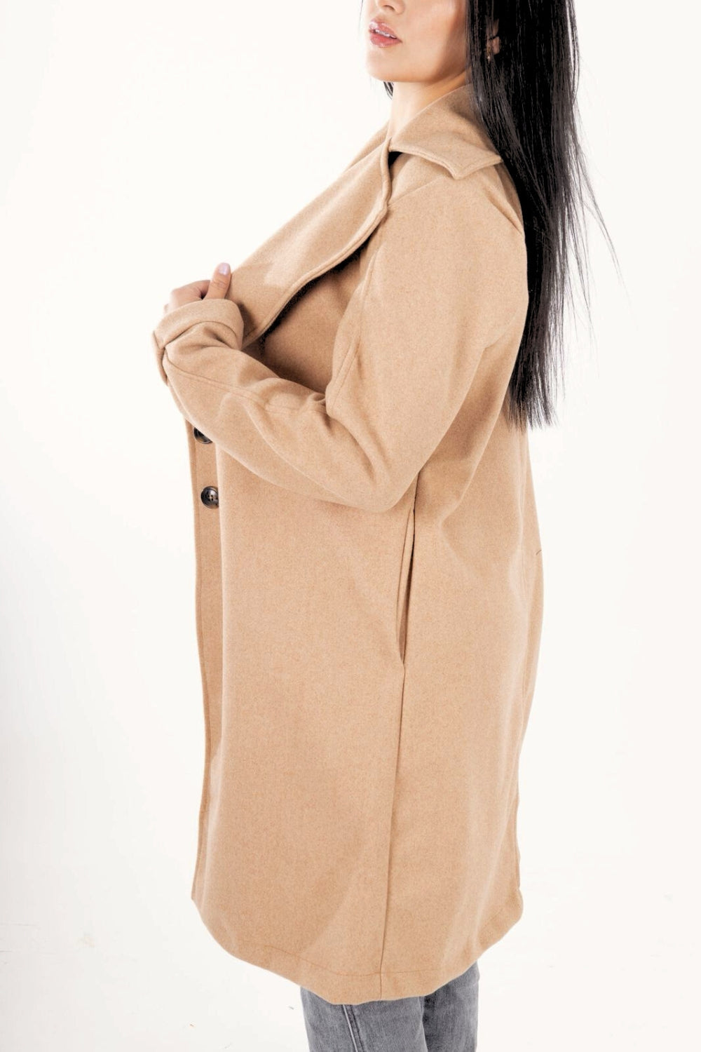 REF: 501 GABAN PAÑO BOTONES CAMEL