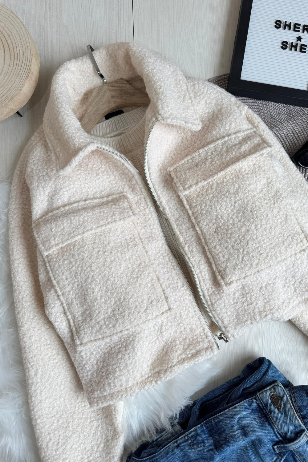 REF: 393 CHAQUETA SHERPA TEDDY CIERRE MARFIL
